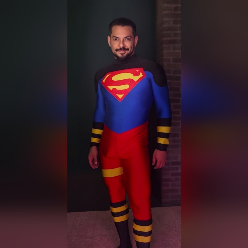 Men's SUPERBOY Conner Kent costume with crotch zipper. XL